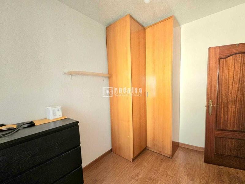 Foto b70d9337-4139-4d0a-81bd-291bbc504c3a. Pis amb calefacció a Reyes Católicos Alcalá de Henares