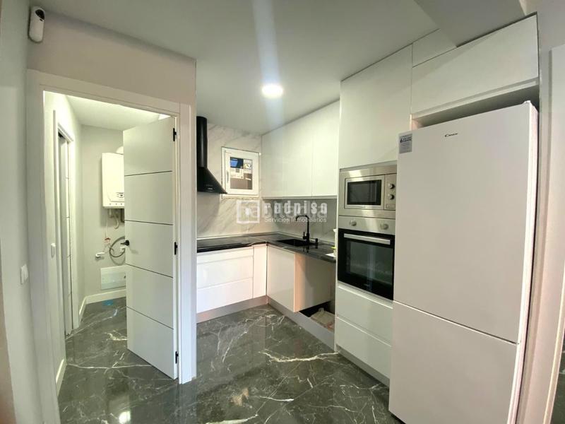 Foto 0693b6a7-dbfc-4f8c-b27a-fb8d45e242b8. Appartement avec chauffage dans Reyes Católicos Alcalá de Henares