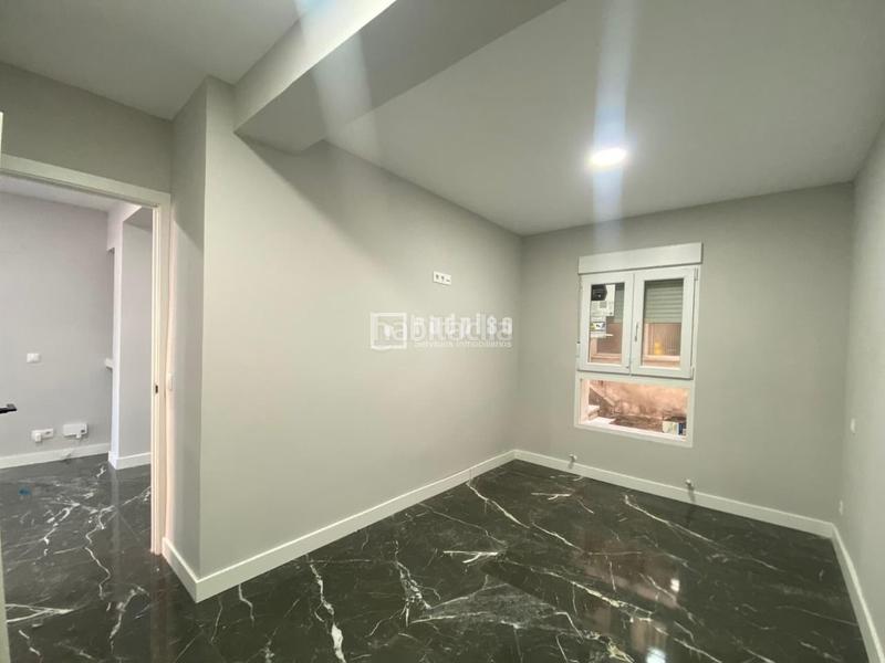 Foto 3b85b1d5-9108-46d8-9a2d-8fb01389a727. Appartement avec chauffage dans Reyes Católicos Alcalá de Henares