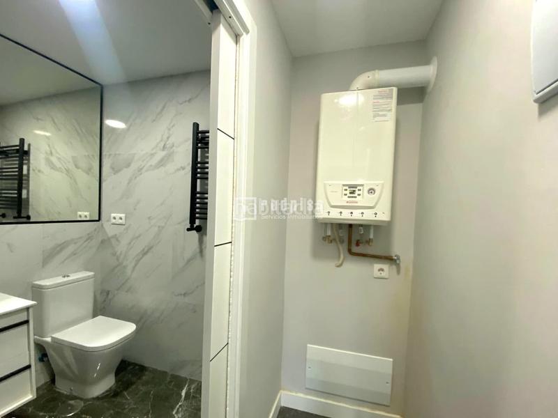 Foto 8a37cc03-b52c-440e-83a0-8132eb2d3750. Appartement avec chauffage dans Reyes Católicos Alcalá de Henares