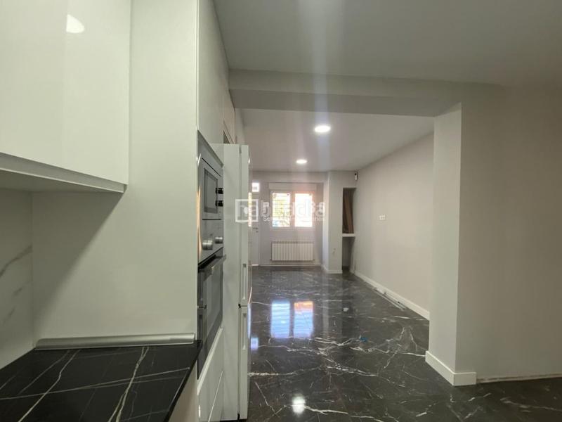 Foto da96710c-33c3-49a1-af02-e13a1fe18677. Appartement avec chauffage dans Reyes Católicos Alcalá de Henares