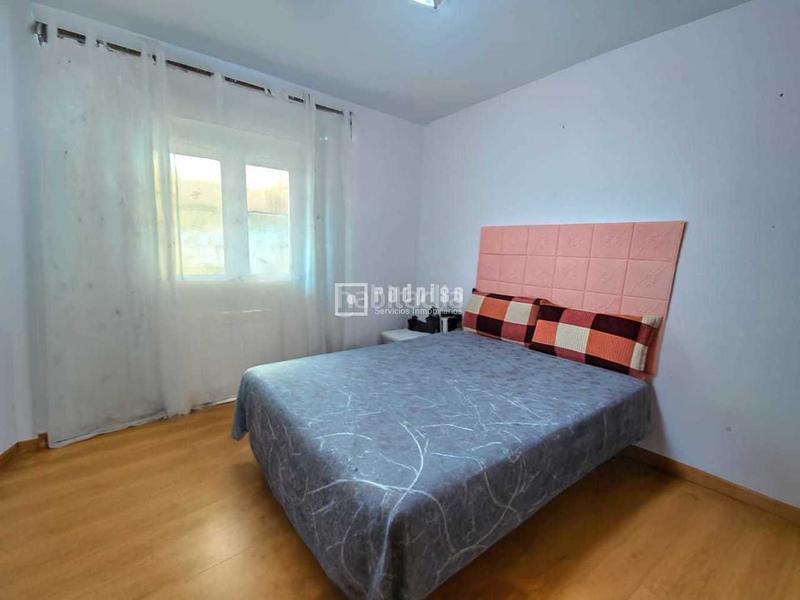 Foto 7c72ba3f-e966-4d2b-8f85-710561ee9b2f. Appartement avec chauffage dans Reyes Católicos Alcalá de Henares