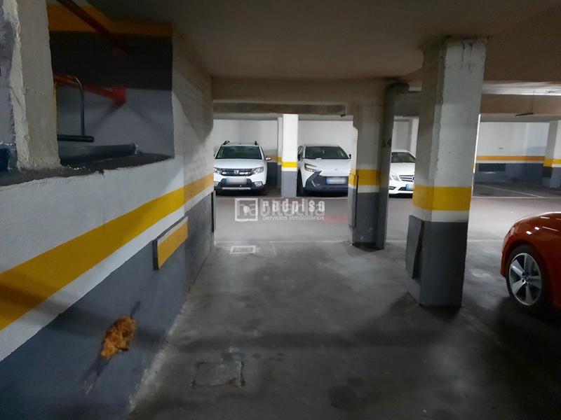Foto 09df0e6d-47a7-4c0c-8eb7-6a1586369c37. Affitto posto auto in tribaldos 56 in Canillas Madrid