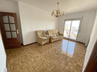 Pis  Mota del cuervo. Piso con terraza en 6 planta