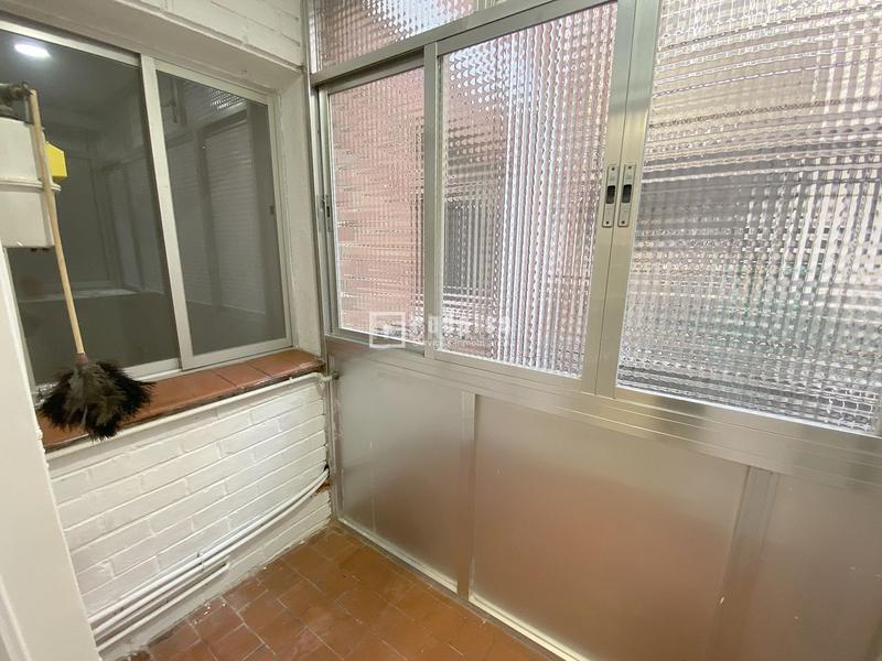 Foto b695290d-9184-4087-b167-6e691cf85d13. Piso  con terraza en 6 planta en Canillas Madrid
