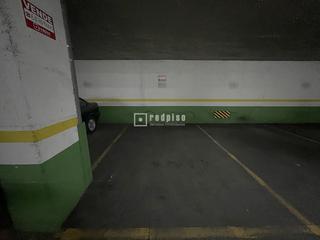 Parking coche en MANUEL GRANERO 34