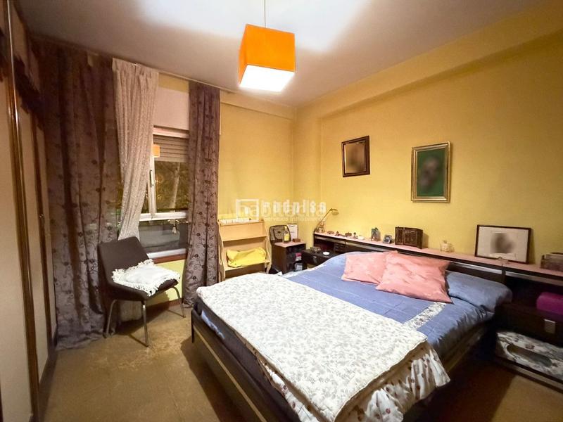 Foto 3a36353a-4e1b-4611-9710-3b897433e40c. Etagenwohnung mit heizung in Canillas Madrid