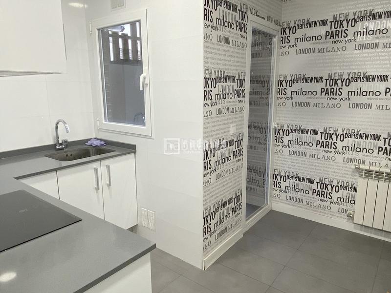 Foto 289c451f-b4ad-4c6b-80e1-f55ce4e89dcf. Location appartement avec chauffage piscine dans Canillas Madrid