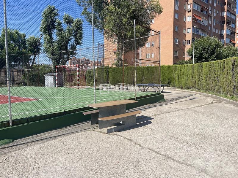 Foto ad6988b2-6d2e-4b98-8bef-41eb4b506d3c. Location appartement avec chauffage piscine dans Canillas Madrid