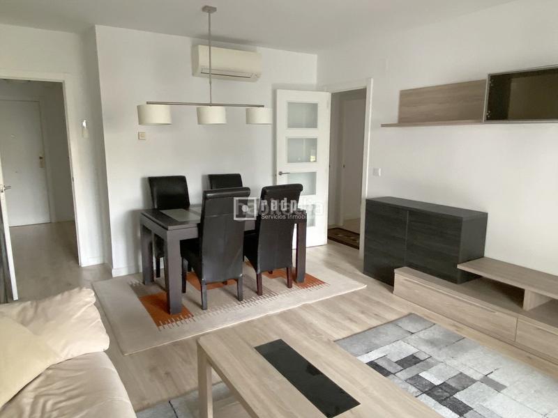 Foto 0b5fe265-ef0d-4652-be94-bbbd65a3f5a4. Miete etagenwohnung mit heizung pool in Canillas Madrid