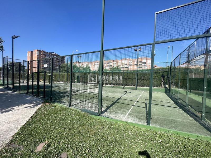 Foto 9abf6067-51a4-4e4f-baa2-4dba1c9be806. Miete etagenwohnung mit heizung pool in Canillas Madrid