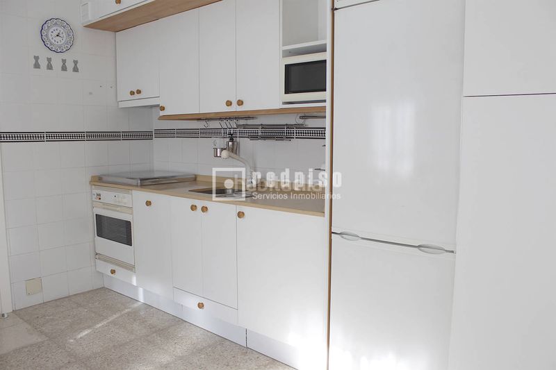 Foto 22e3b9a3-d319-40a0-b907-e563f45fd11f. Rent chalet with heating parking pool in Palomas Madrid