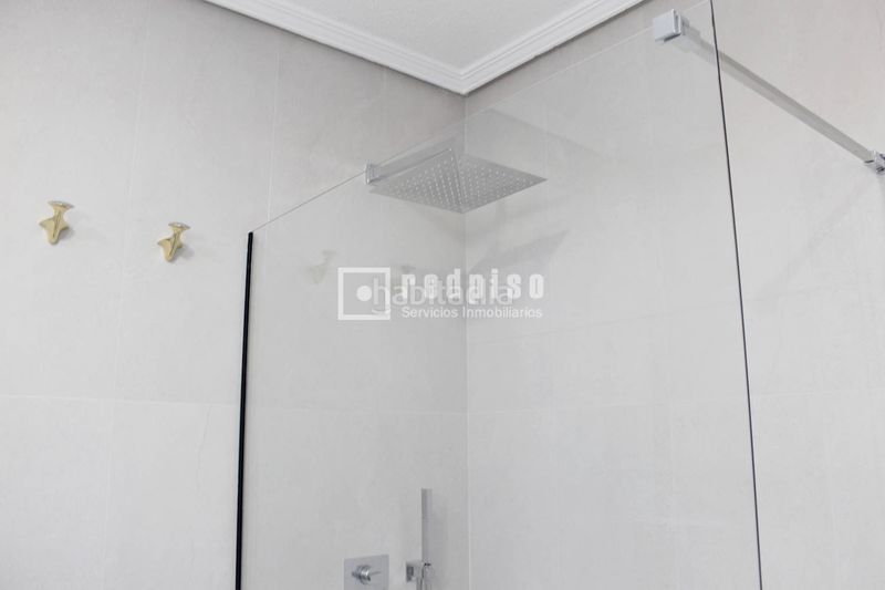Foto 2e542701-6b13-4856-b902-d085b53e5a30. Rent chalet with heating parking pool in Palomas Madrid