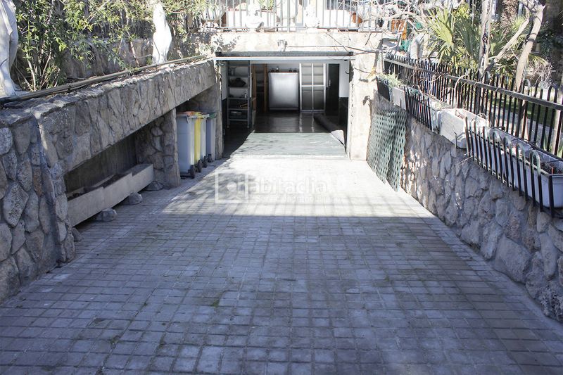 Foto 54ac213f-89e5-4589-8e48-a6c01e7a8c06. Rent chalet with heating parking pool in Palomas Madrid