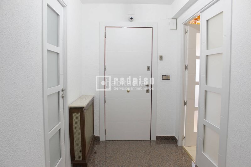 Foto 93feacb9-1863-4047-b0f8-cca53a5c7d87. Rent chalet with heating parking pool in Palomas Madrid