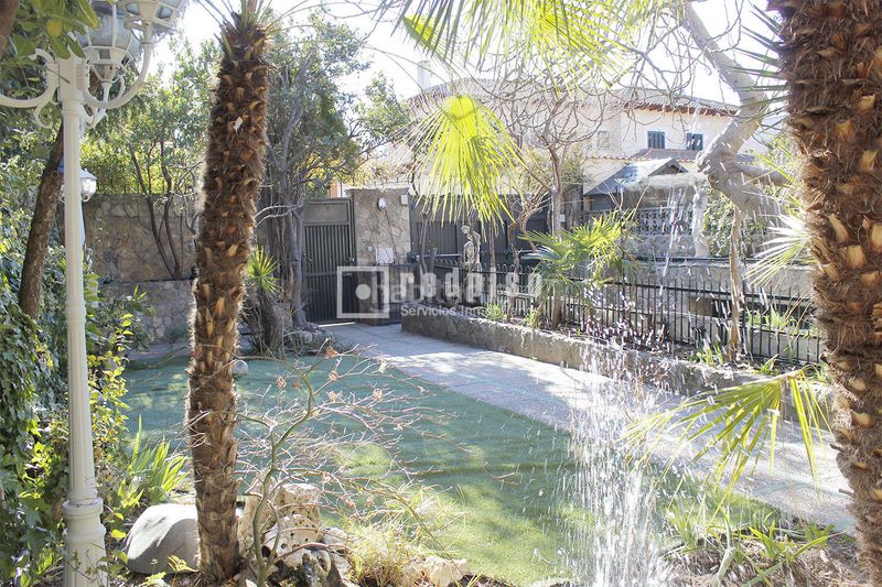 Foto 942bed35-c2b0-4746-8c6d-19905e02edeb. Rent chalet with heating parking pool in Palomas Madrid