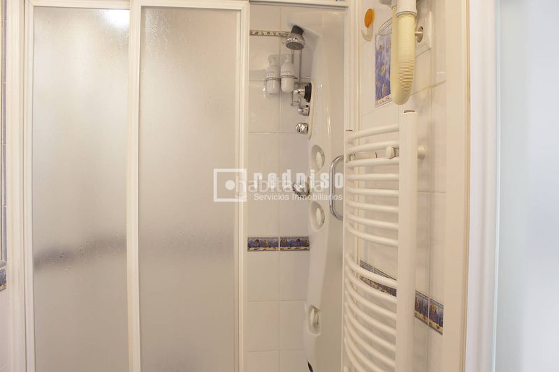 Foto ba1417c5-de11-42a8-99da-cf823e8b3097. Rent chalet with heating parking pool in Palomas Madrid