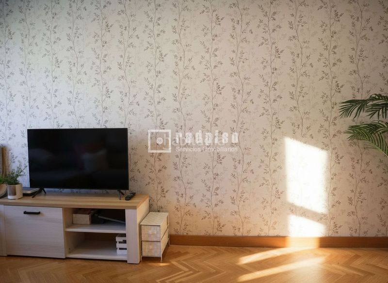 Foto 41d22f74-89bf-477d-a620-5c8697e566f8. Pis amb calefacció aparcament a Arapiles Madrid