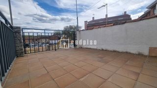 Maison à Centro. Oportunidad única en el centro! casa de planta baja con patios y