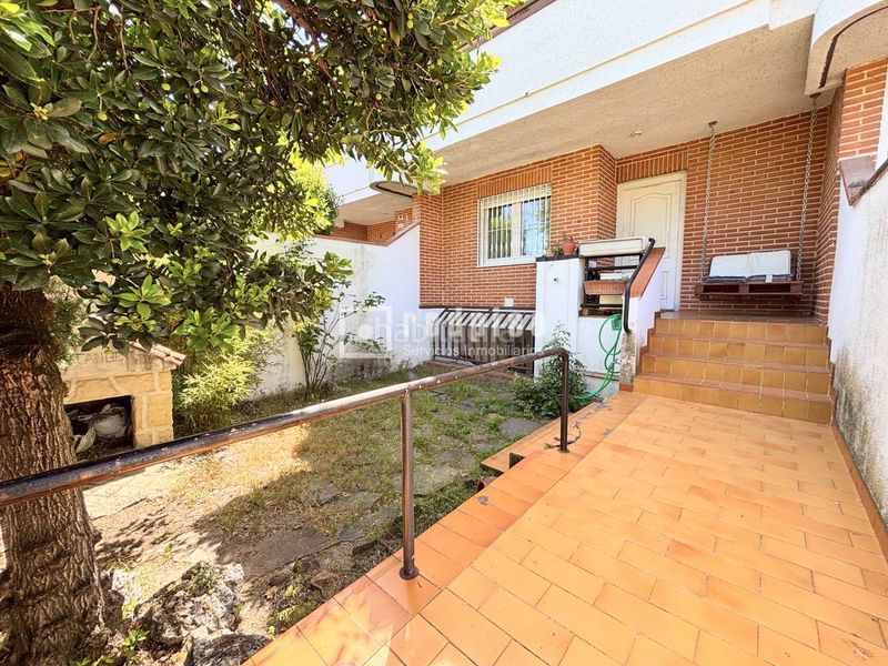 Foto ff7b8ada-8a61-42e4-85cb-42382d25db78. Xalet amb calefacció aparcament piscina a Las Vegas-El Pozanco-Adelfillas Colmenar Viejo
