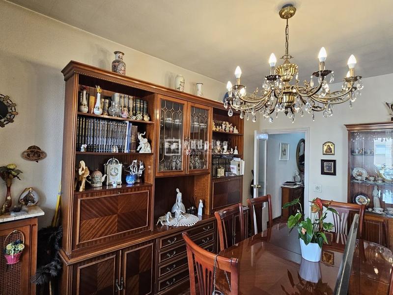 Foto 85ad8189-bed4-403a-b00e-8c9c14aa42d0. Piso en Chopera Madrid