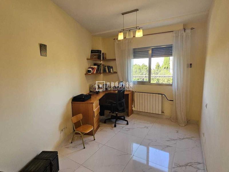 Foto d2b8cd4c-331b-4a36-ae0b-af43e305c3ff. Appartamento con riscaldamento parcheggio piscina in Madrid