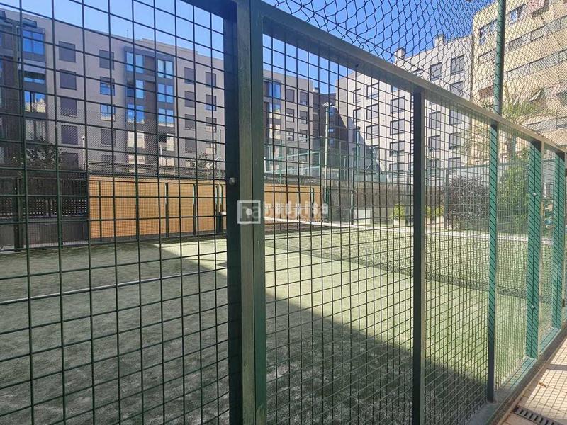 Foto 170e3b60-13fd-4408-b341-03130f00dff8. Etagenwohnung mit heizung parking pool in Delicias Madrid