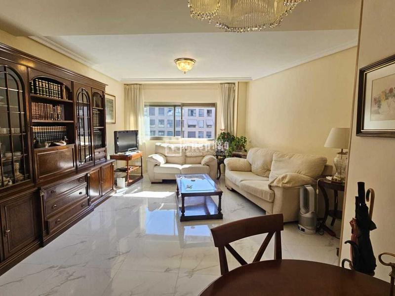 Foto dd995c7c-c02b-4a23-a94d-ba4033f2e6be. Piso en Delicias Madrid