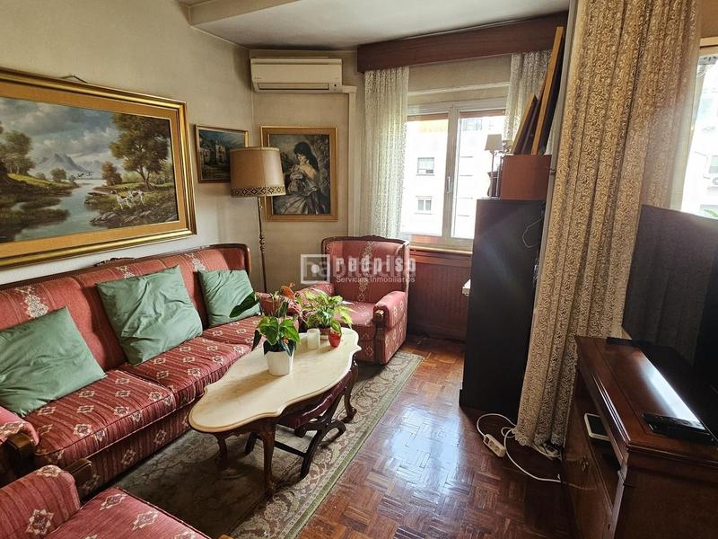 Foto 0e7cb1bb-26a0-411e-87dd-8a665f98de6f. Etagenwohnung mit heizung in Chopera Madrid