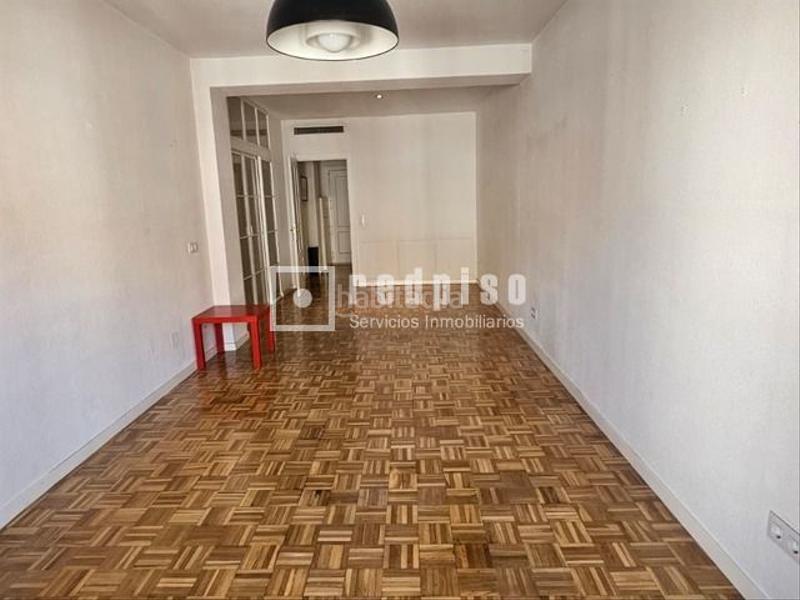 Foto 384d6843-690d-4569-b693-c607ce902b43. Appartement avec chauffage parking piscine dans Delicias Madrid