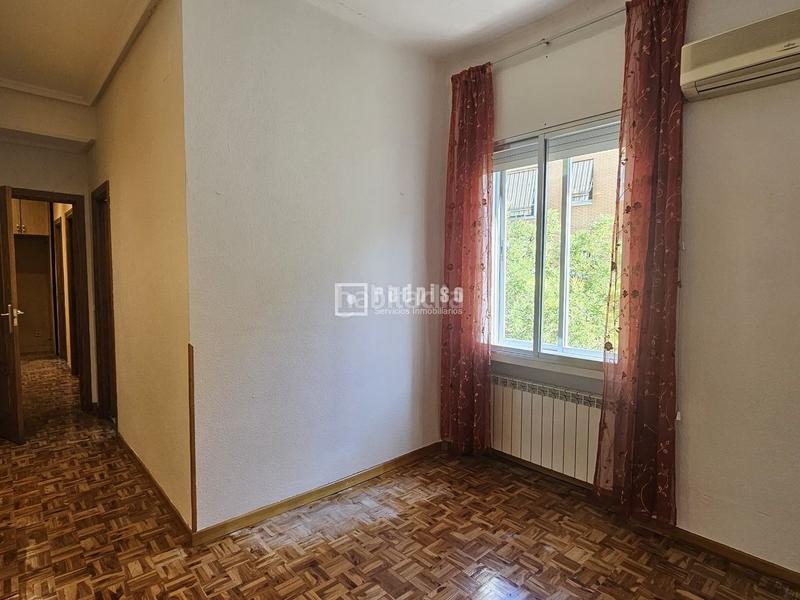 Foto cb98a0b5-d78c-46ed-915e-fb59bb7cea89. Appartement avec chauffage dans Delicias Madrid