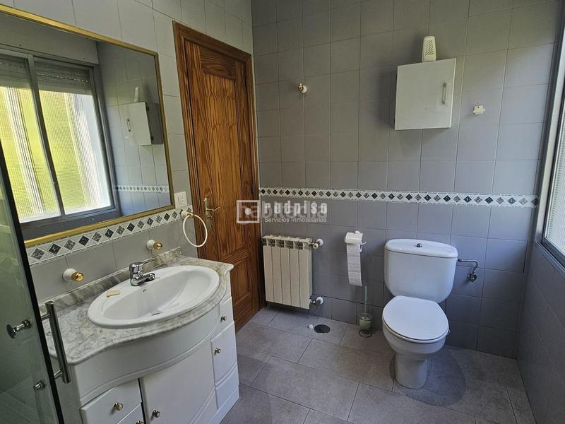 Foto df1580db-56d7-423b-a929-ec8f56aeab4a. Piso en Delicias Madrid