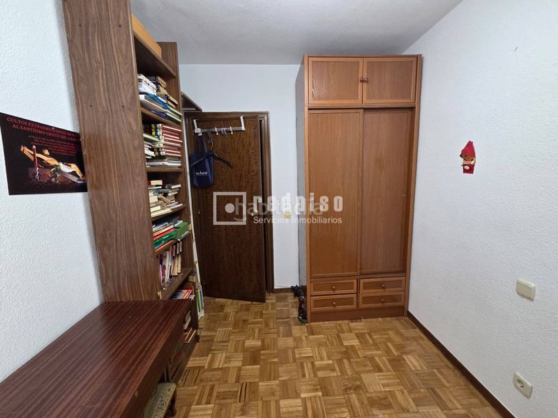 Foto 707dfbd2-ef56-4b8d-b5ef-a3504b123130. Pis amb calefacció aparcament a Delicias Madrid