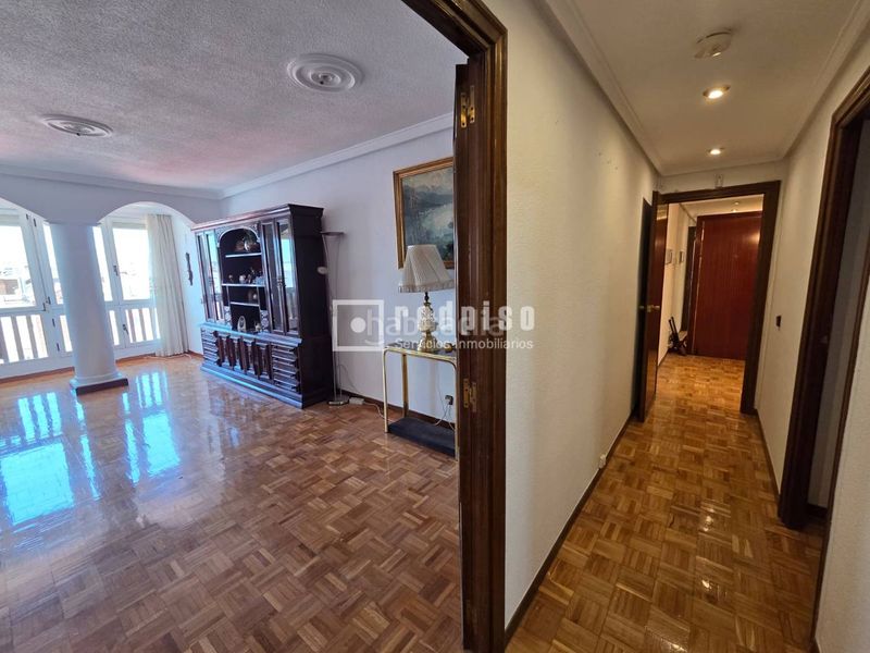 Foto d7077cc6-ce67-4711-a179-763f67f36148. Pis amb calefacció aparcament a Delicias Madrid