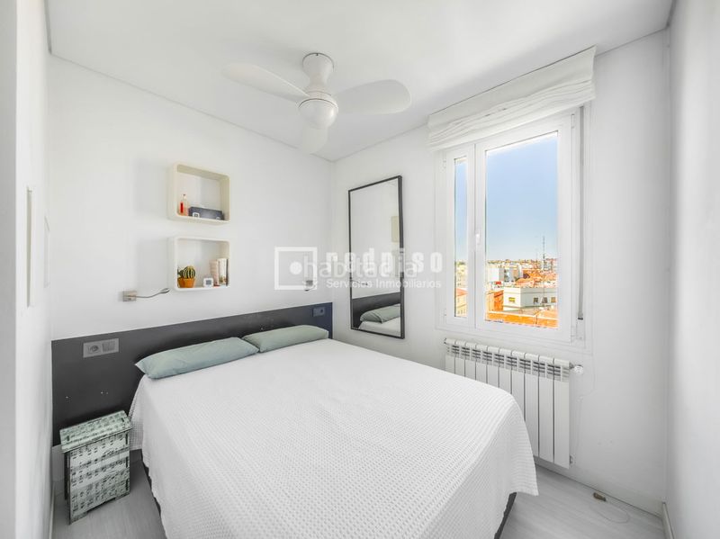 Foto d7f2316a-66fd-4728-8cff-380d6730b318. Àtic amb calefacció a Delicias Madrid