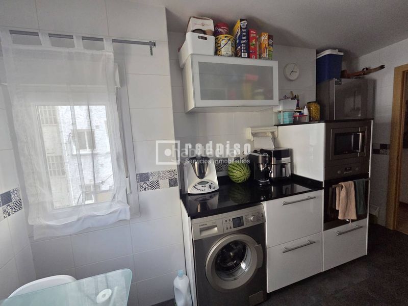 Foto 51572e4a-bca9-43eb-99f8-a58f93d71a31. Flat with heating in Chopera Madrid