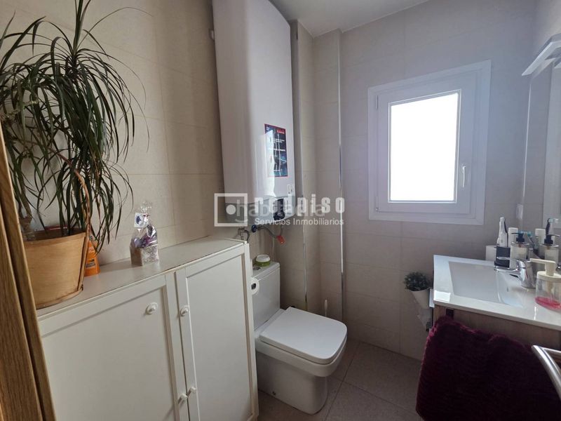 Foto a570e6ae-65b6-4bfb-b28f-d7e9cb8c2126. Flat with heating in Chopera Madrid