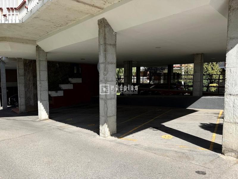 Foto 45231d72-5346-48c3-97a0-fe40df25aa19. Appartamento con riscaldamento parcheggio piscina in Colmenarejo