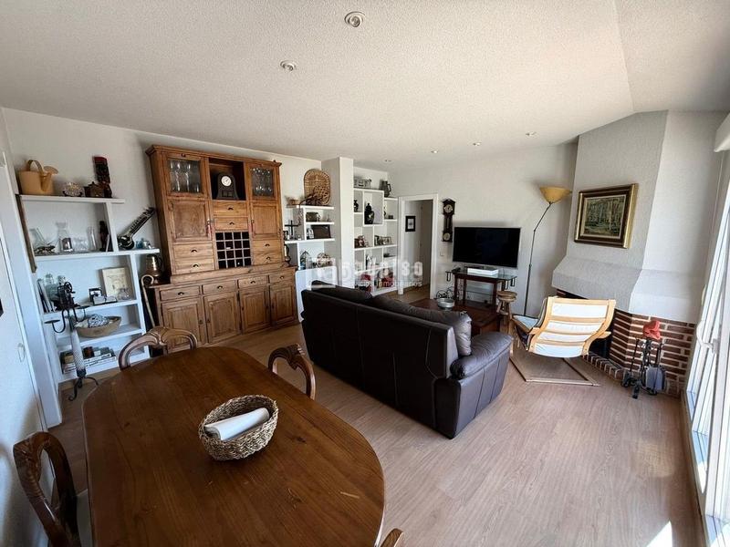 Foto 7a56d964-3a1e-416f-aff6-f7adae3003df. Appartamento con riscaldamento parcheggio piscina in Colmenarejo