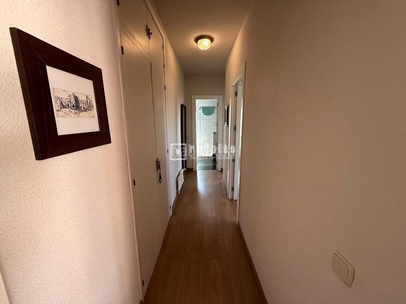 Foto ee903daf-bad5-4d68-898f-dc8536f88176. Appartamento con riscaldamento parcheggio piscina in Colmenarejo