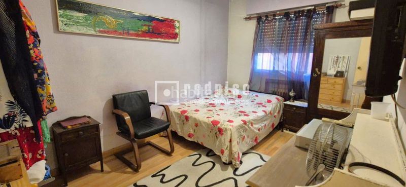 Foto e5242882-7e3a-4fd0-8762-630a7fb8363c. Appartamento con riscaldamento parcheggio piscina in Galapagar