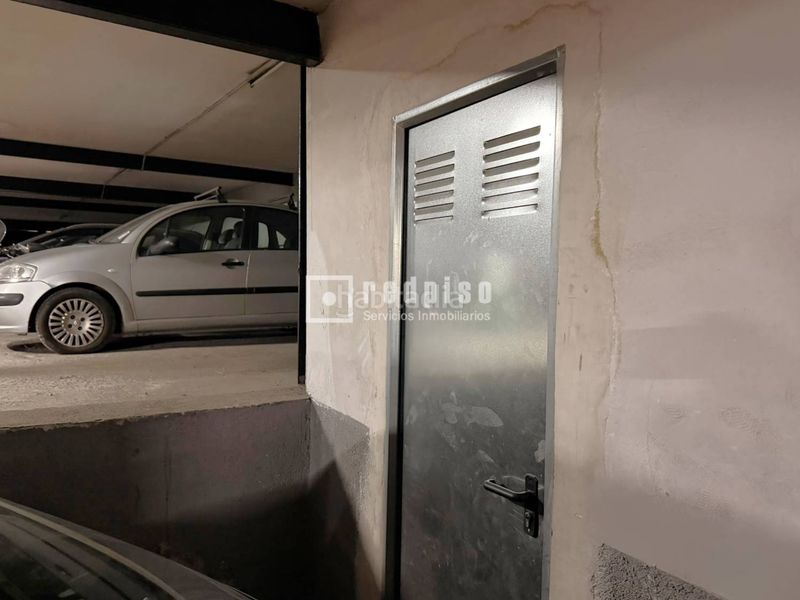 Foto 7ed89913-90f1-4324-9a77-e37f24827e45. Pis amb calefacció aparcament piscina a Casa Amarilla Galapagar