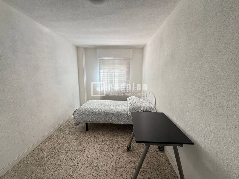 Foto 4329d7df-9385-4344-b43b-ef94bc073572. Etagenwohnung mit heizung parking in Universidad Getafe