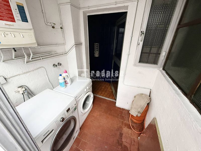 Foto c6f7cc20-494f-41b0-a3e9-c13ea2a9b243. Etagenwohnung mit heizung parking in Universidad Getafe