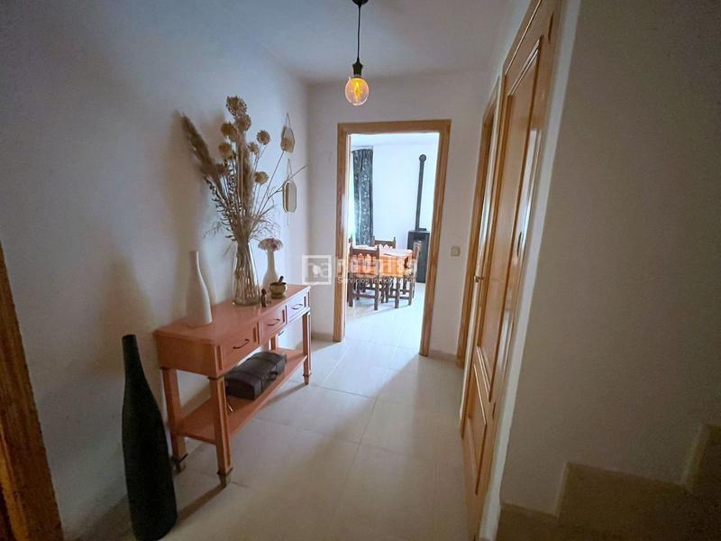 Foto 50251285-4862-4c9a-adfa-b0261ae1a35e. Chalet con riscaldamento parcheggio in Yuncos