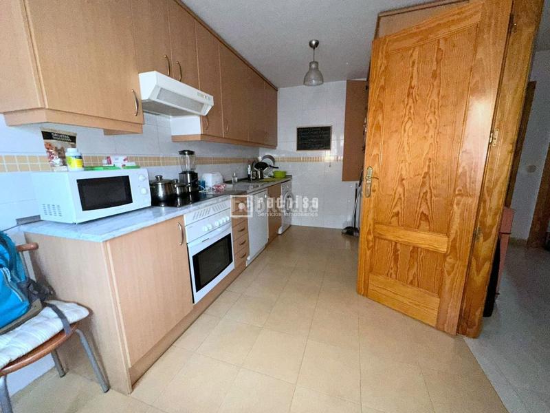 Foto 9bd17fcf-e42a-4817-9693-c104b65dea94. Chalet con riscaldamento parcheggio in Yuncos