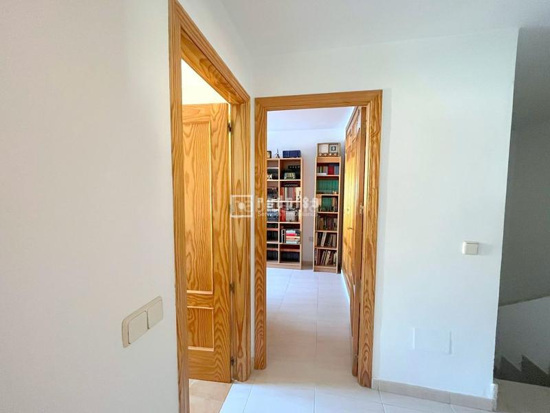 Foto b9936fd7-4283-4d7a-84b1-4bfd1eb7c5d6. Chalet con riscaldamento parcheggio in Yuncos