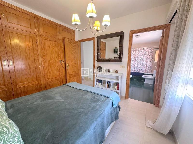 Foto bdb6d3f4-7282-4041-8b4f-2226ddfc42f9. Chalet con riscaldamento parcheggio in Yuncos