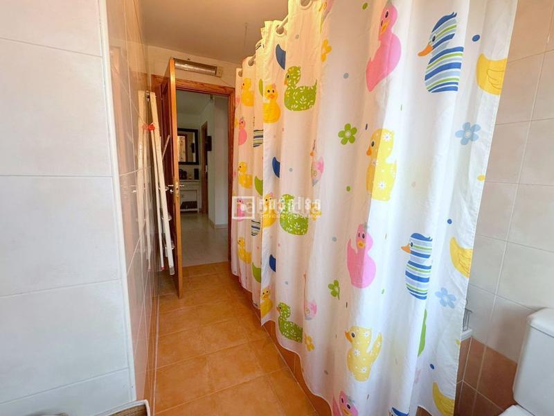 Foto f252d29a-ff5b-4029-8733-502b5ae1dabd. Chalet con riscaldamento parcheggio in Yuncos