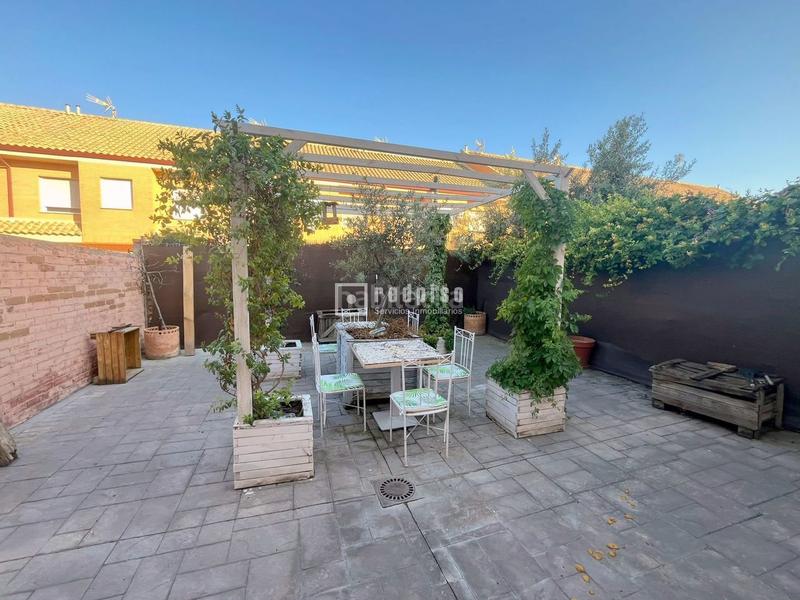 Foto fee83086-9e3c-485c-bf90-0f48eaee0e7a. Chalet con riscaldamento parcheggio in Yuncos